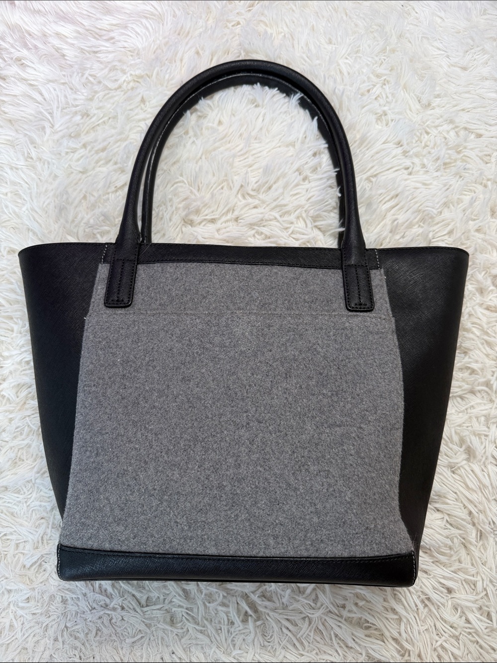 Calvin Klein Tote Purse Handbag - Picture 4 of 8